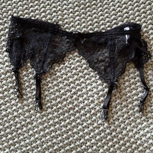 Mens garter belt